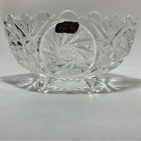 VIOLETTA POLAND HAND CUT 24% LEAD CRYSTAL OVAL FOOTED BOWL - Picture 2 of 9